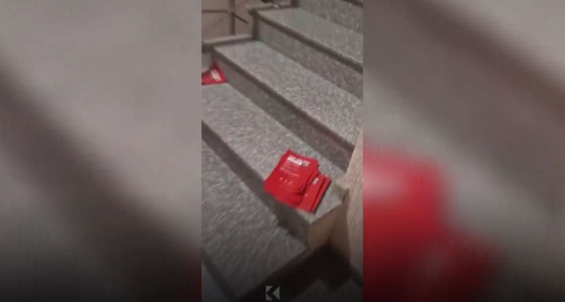 Tendencë e imponimit të votës: VV mbush kutitë e orëve të rrymës me fletushka (VIDEO)