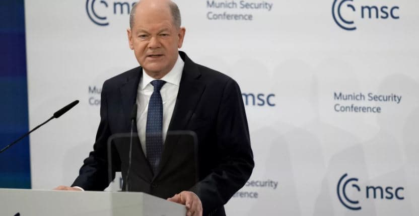 Scholz i përgjigjet JD Vance: Gjermania nuk do t'i pranojë ata që "ndërhyjnë në demokracinë tonë"