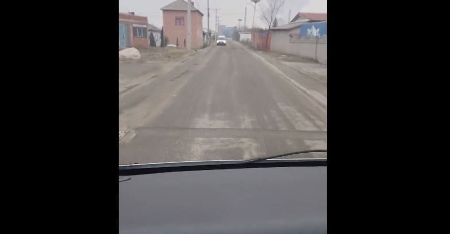 Kryshevc i Obiliqit, banorët ankohen për gjendjen e rrugës