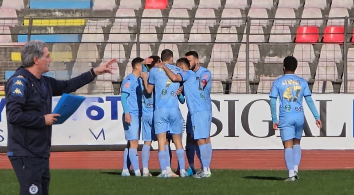 Ilir Daja me Dinamon në 'zjarr', përmbysin Skenderbeun nga 0-2 në 4-2