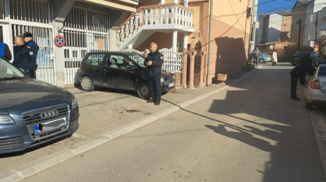 Mbyllen tri struktura paralele në veri, dyshohet se përmes tyre qytetarët u kushtëzuan të votonin një parti politike