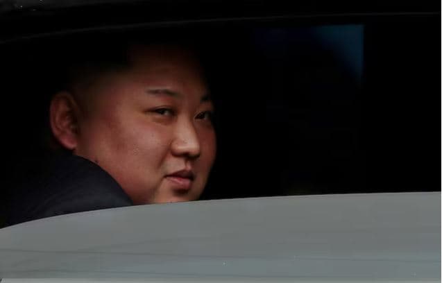 Kim i Koresë së Veriut bën thirrje për ndërtimin e ushtrisë moderne për t'u përgatitur për luftë