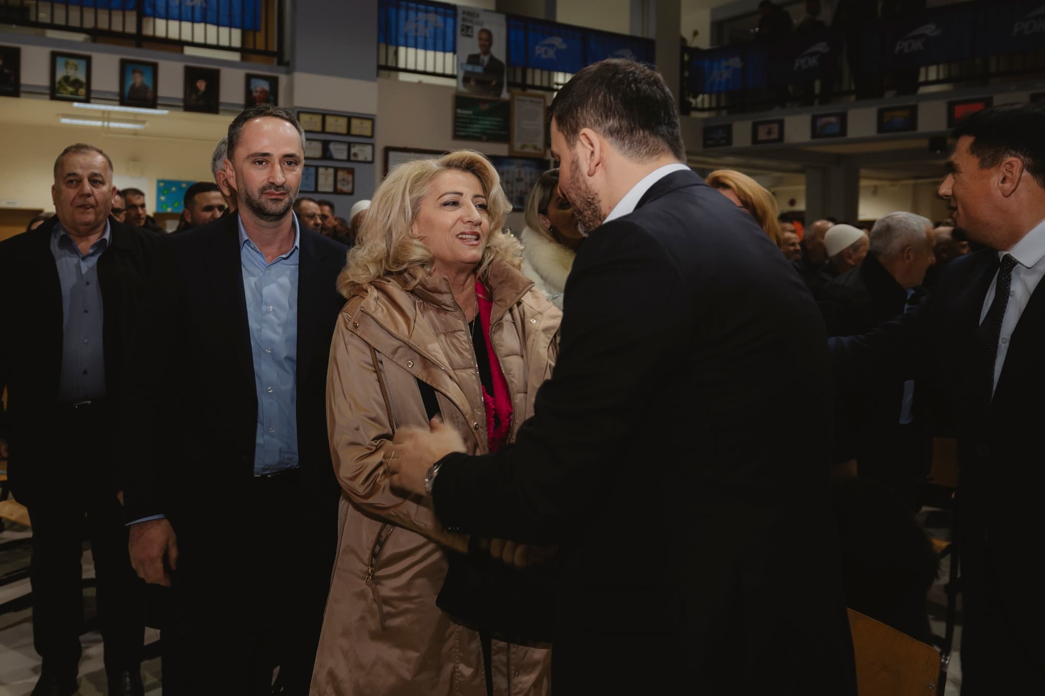 Krasniqi: Mbrëmë në Mushtisht, morëm fjalë, varg e çark, për t’i thurur kangë një Kosove ma të mirë