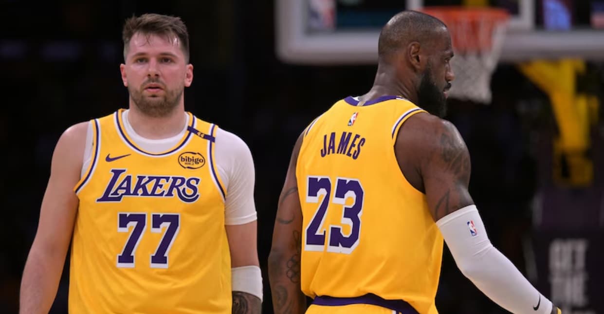 Dyshja "Donçiq - James" e fillon spektaklin, LA shpartallon Utah Jazz-in