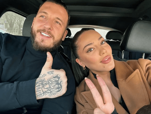 “Ëmbëlsira ime”, Lotina publikon foto nga vetura me Mozzikun