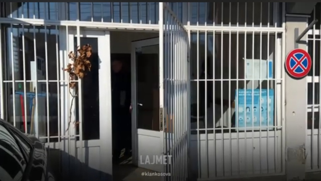 Shqetësimi amerikan, aksioni në veri i pakoordinuar, dëmton raportet (VIDEO)
