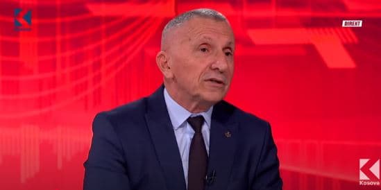 Kamberi bojkoton punimet e Kuvendit të Serbisë