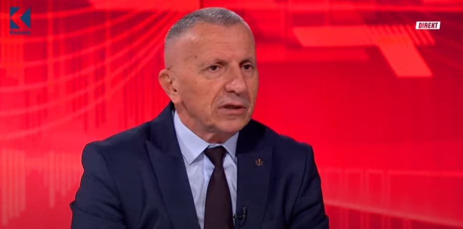 Kamberi me kërkesë për pajisjen e Preshevës me tabela të regjistrimit
