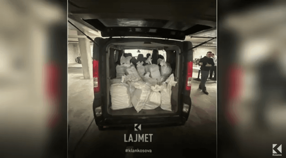 Bllokohet tenderi, votat e mërgatës nisen me minibus (VIDEO)