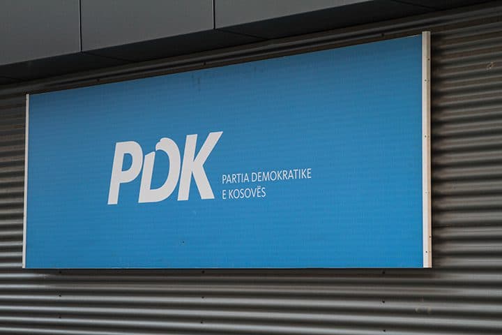 PDK denoncon vjedhjen e votave nga VV në Gjakovë: "Treni Bullgar" manipuloi rezultatin