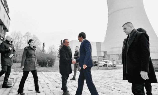 Dalin mesazhet, Albin Kurti i implikuar direkt në aferat e KEK