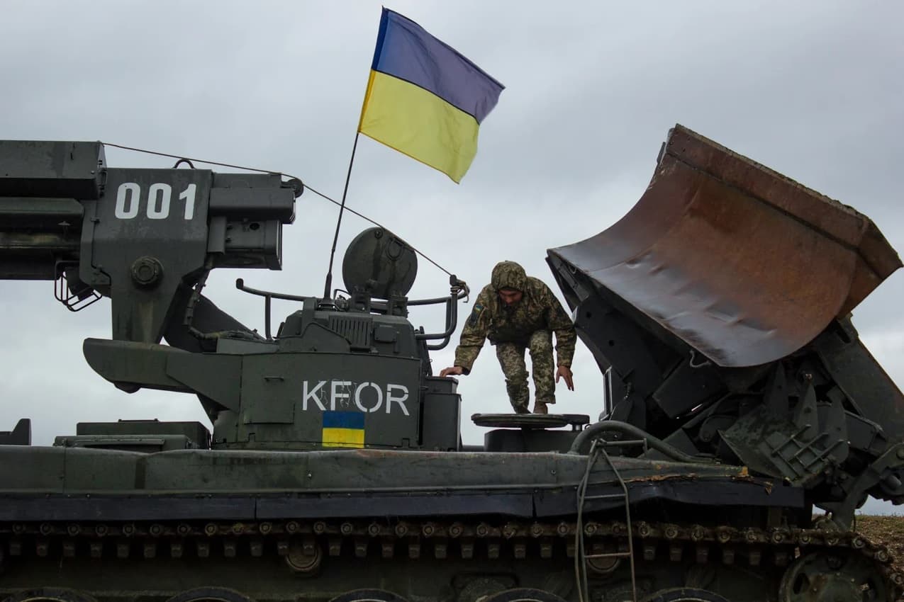 "Huffingtonpost": Italia propozon modelin e KFOR-it për Ukrainën