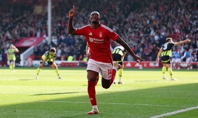 Manchester City mposhtet nga Nottingham Forest