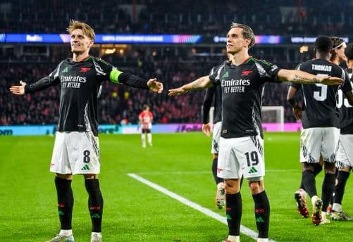 Arsenali ia lëshon krejt artilerinë PSV-së, fiton 1:7