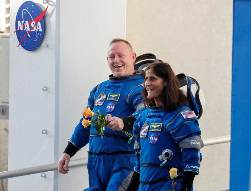 Astronautët kthehen në Tokë pas nëntë muajsh në hapësirë
