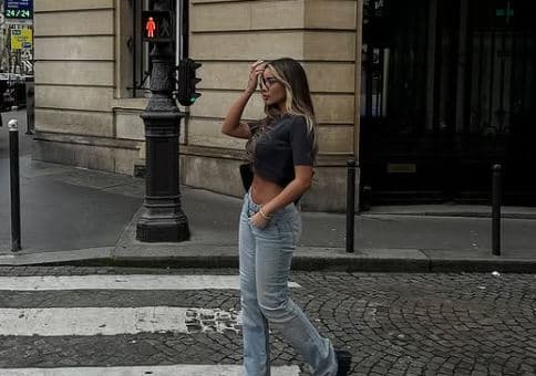 Festa Qoqaj: Unë e meritoj të udhëtoj në Paris çdo muaj