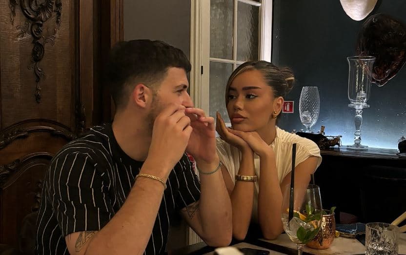 Festa Qoqaj me dedikim për të dashurin në katërvjetorin e lidhjes