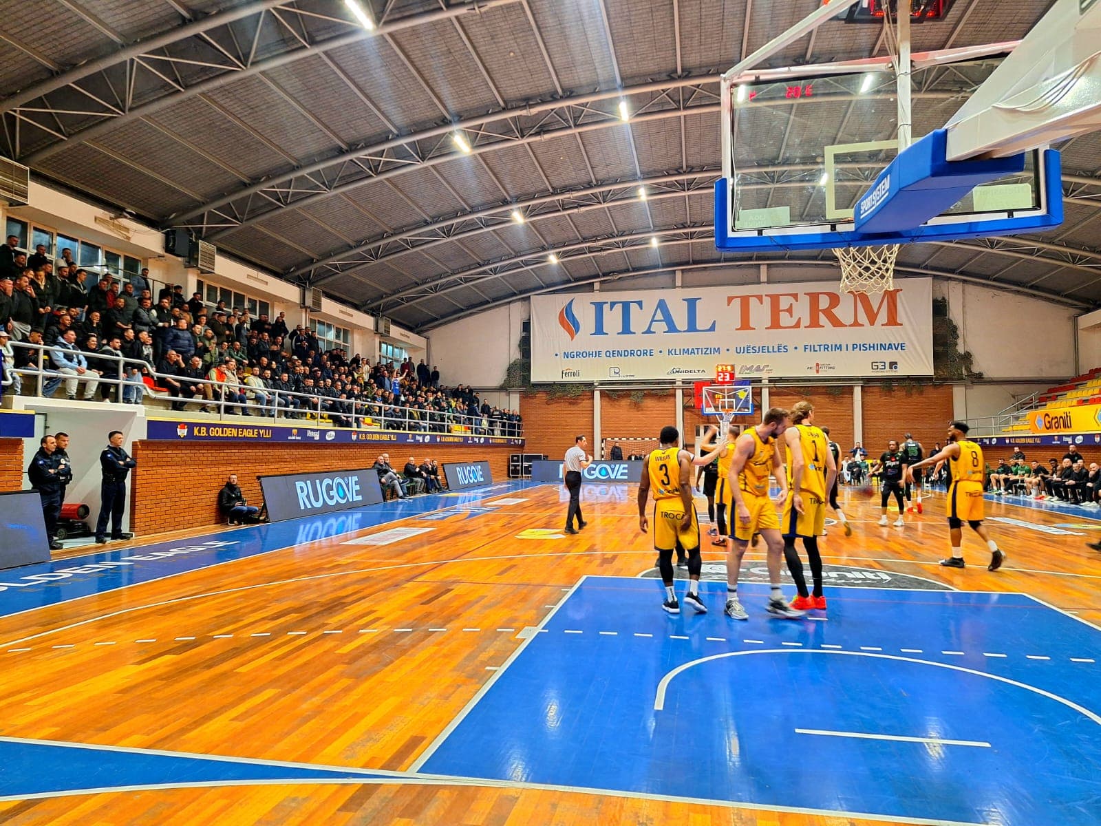 Ylli 'gjunjëzon' kampionët, bie Trepça në Suharekë (VIDEO)