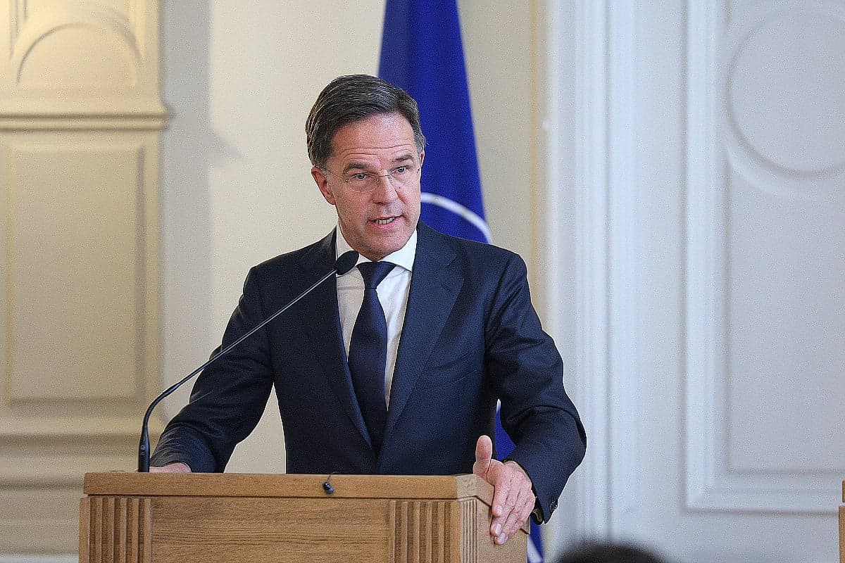 Rutte me mesazhe në Bosnjë: S'është viti 1992 dhe nuk lejojmë vakum sigurie - ndërkombëtarët janë këtu