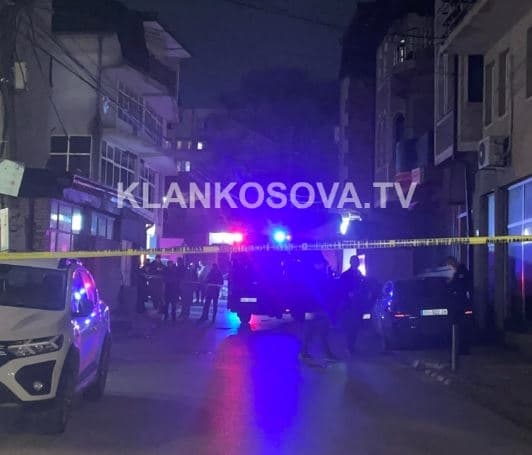 Prokuroria: Asnjë i arrestuar deri tani për vrasjen dhe plagosjen e mbrëmshme në Prishtinë