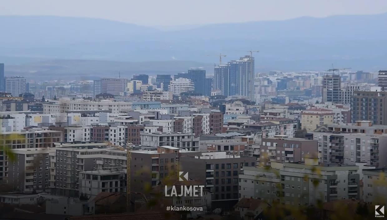 Të dielën priten erëra të forta, Komuna e Prishtinës paralajmëron qytetarët