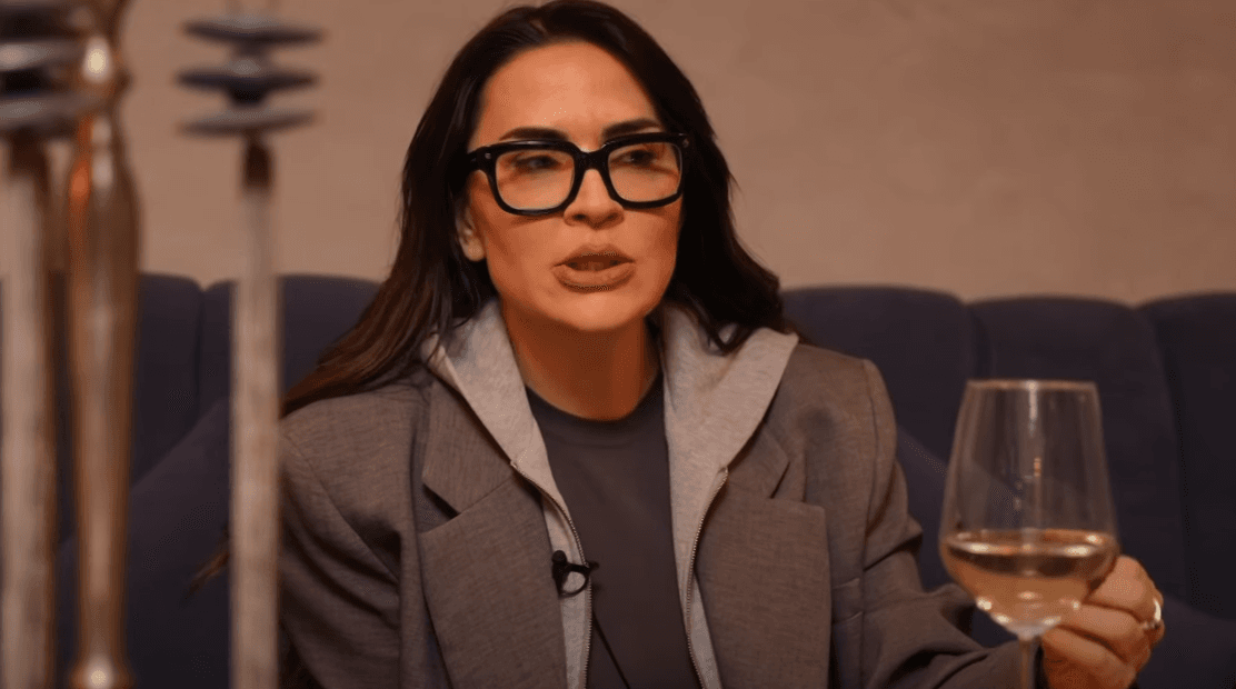 Deklarata e Rozana Radit trazon rrjetin: Ajo pretendon se goditi dhe drogoi Rovena Stefen (VIDEO) 