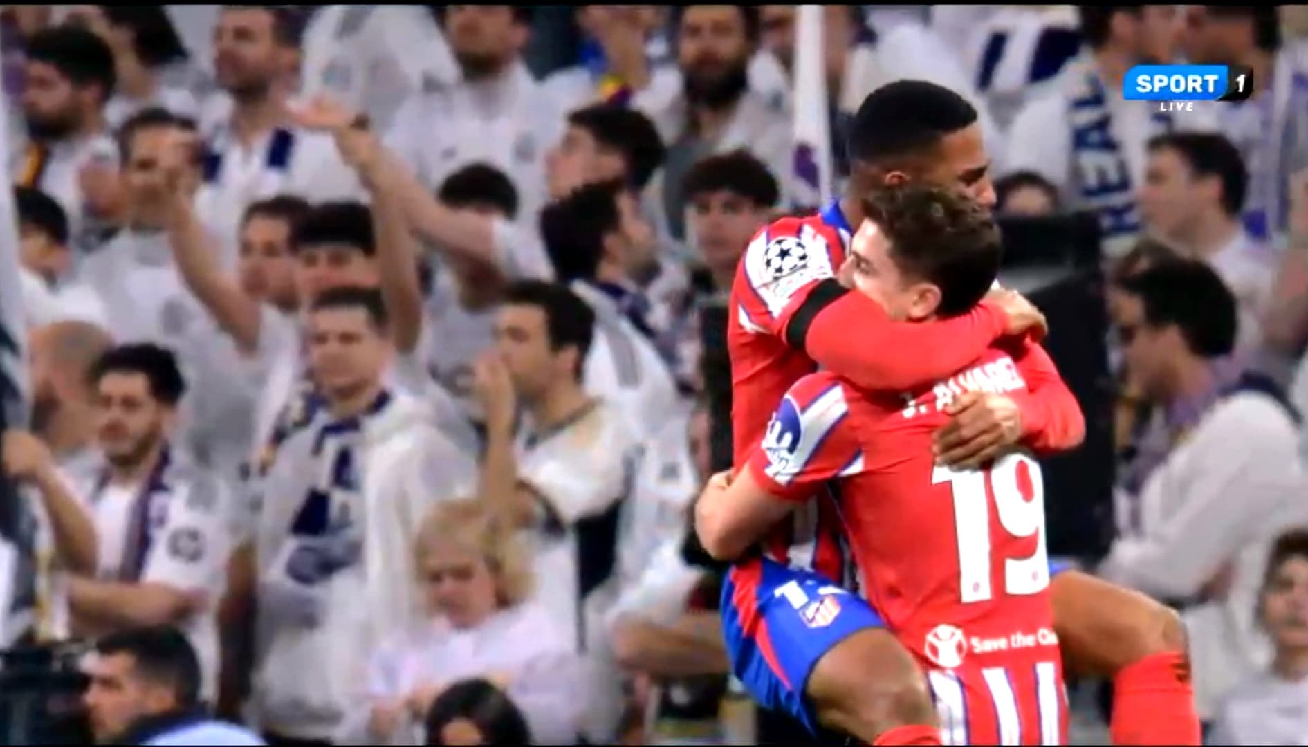 Alvarezi qetëson Bernabeun, barazon me supergol