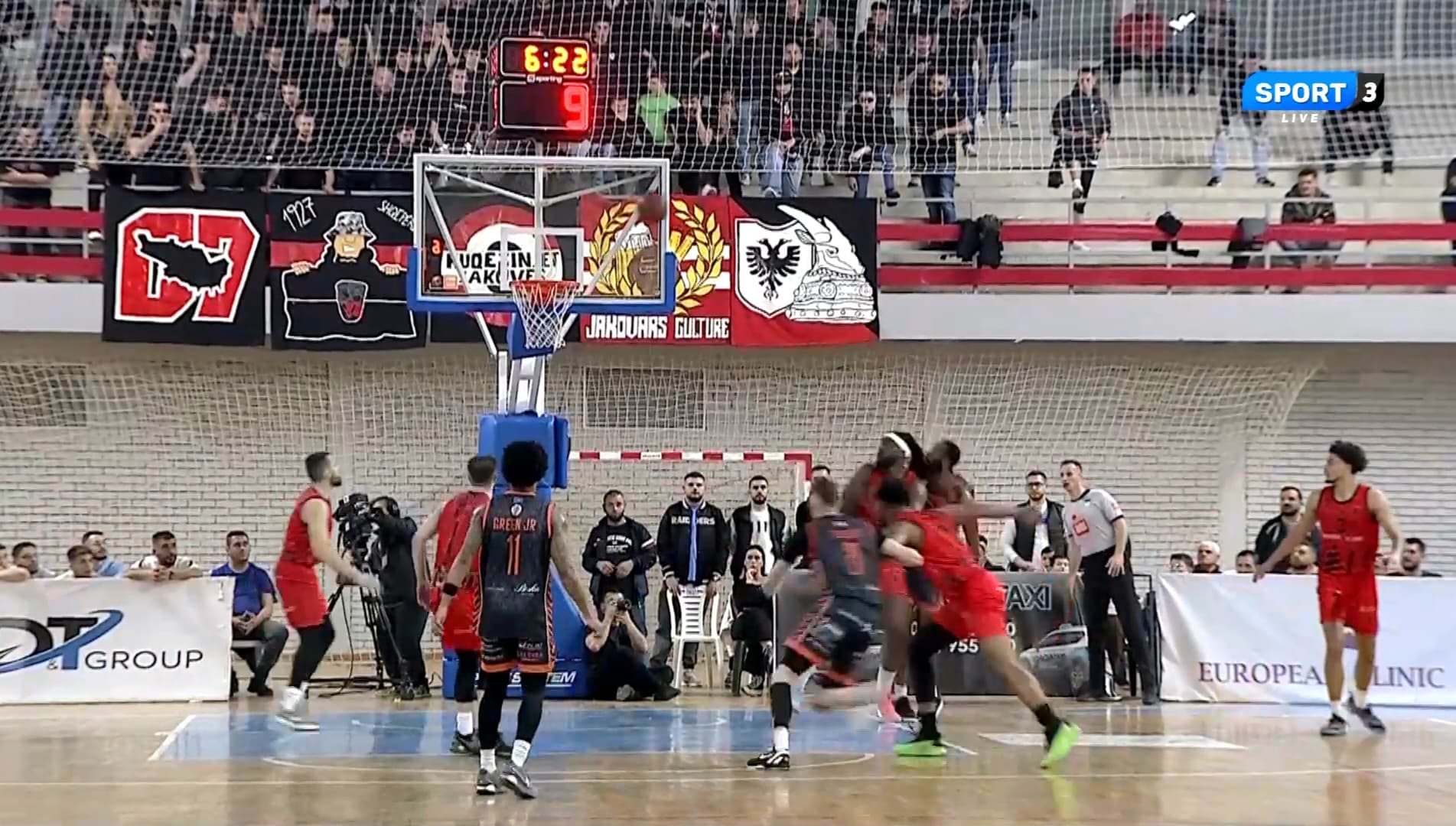 Bashkimi fiton në Gjakovë dhe rikthehet në vendin e parë (VIDEO)