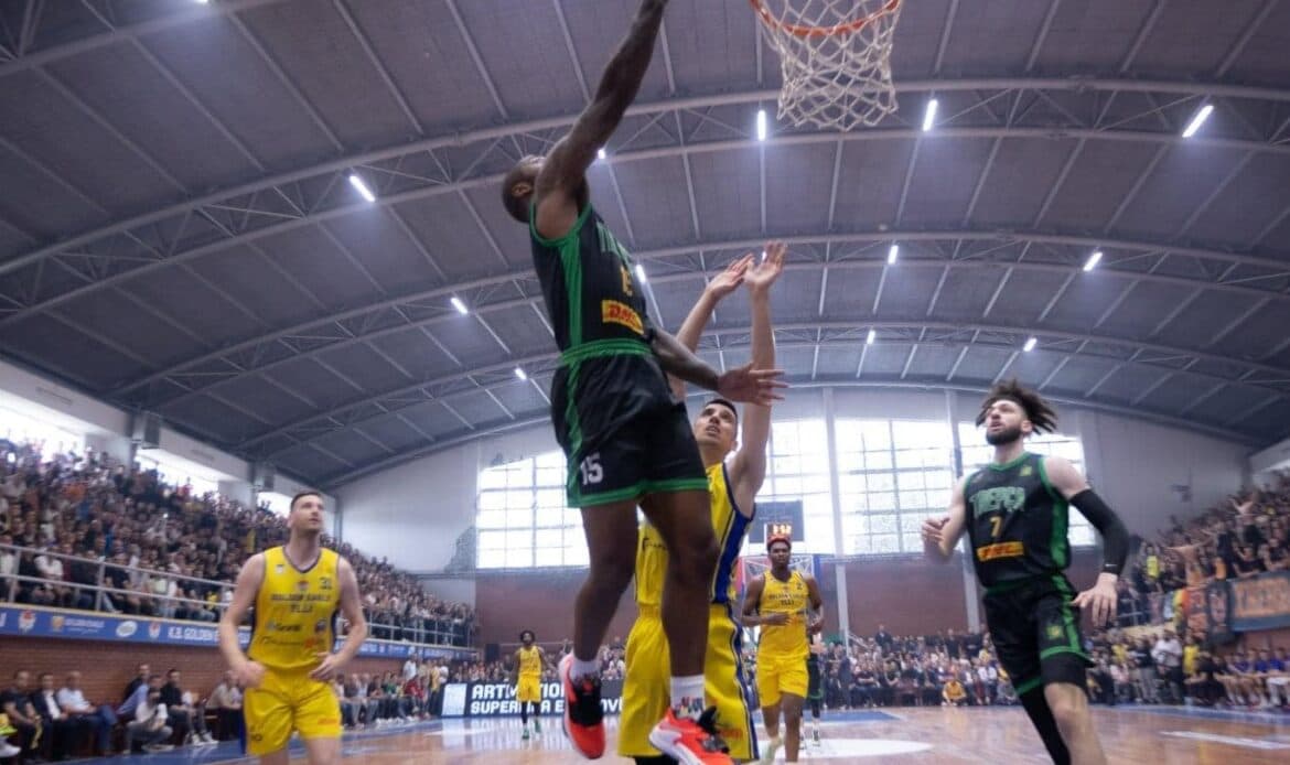 Sonte derbi i basketbollit Ylli - Trepça