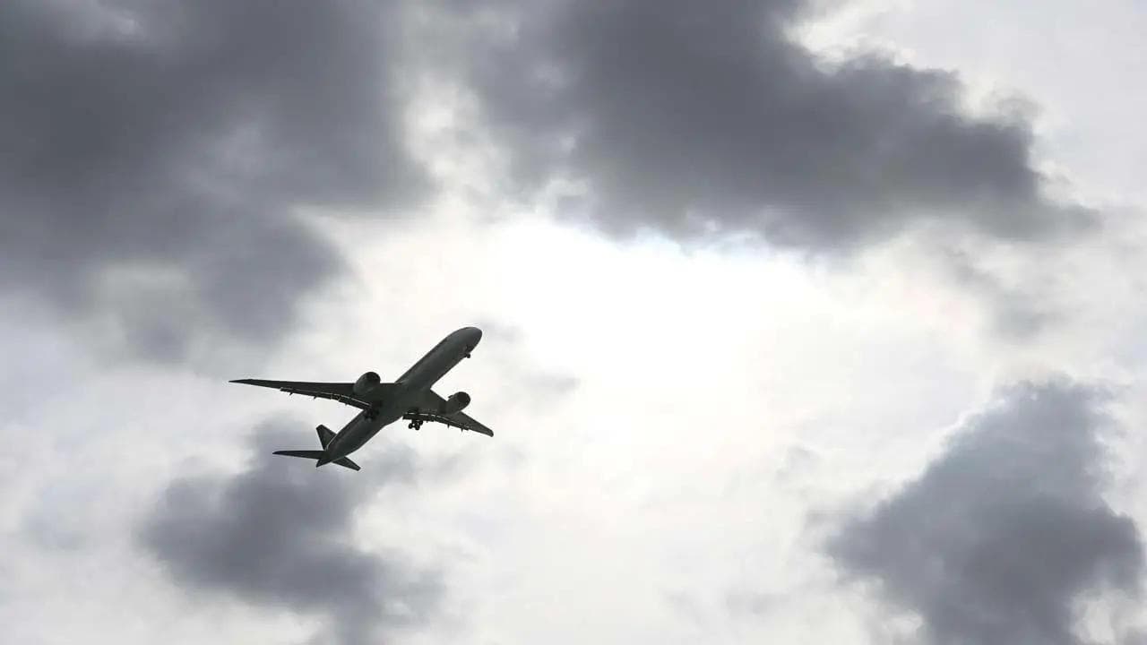 Aksidentohet aeroplani i vogël në Zvicër, tre të vdekur