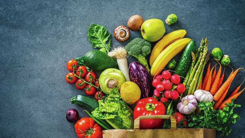 Ngjyrat e frutave dhe perimeve ndihmojnë në luftën kundër sëmundjeve