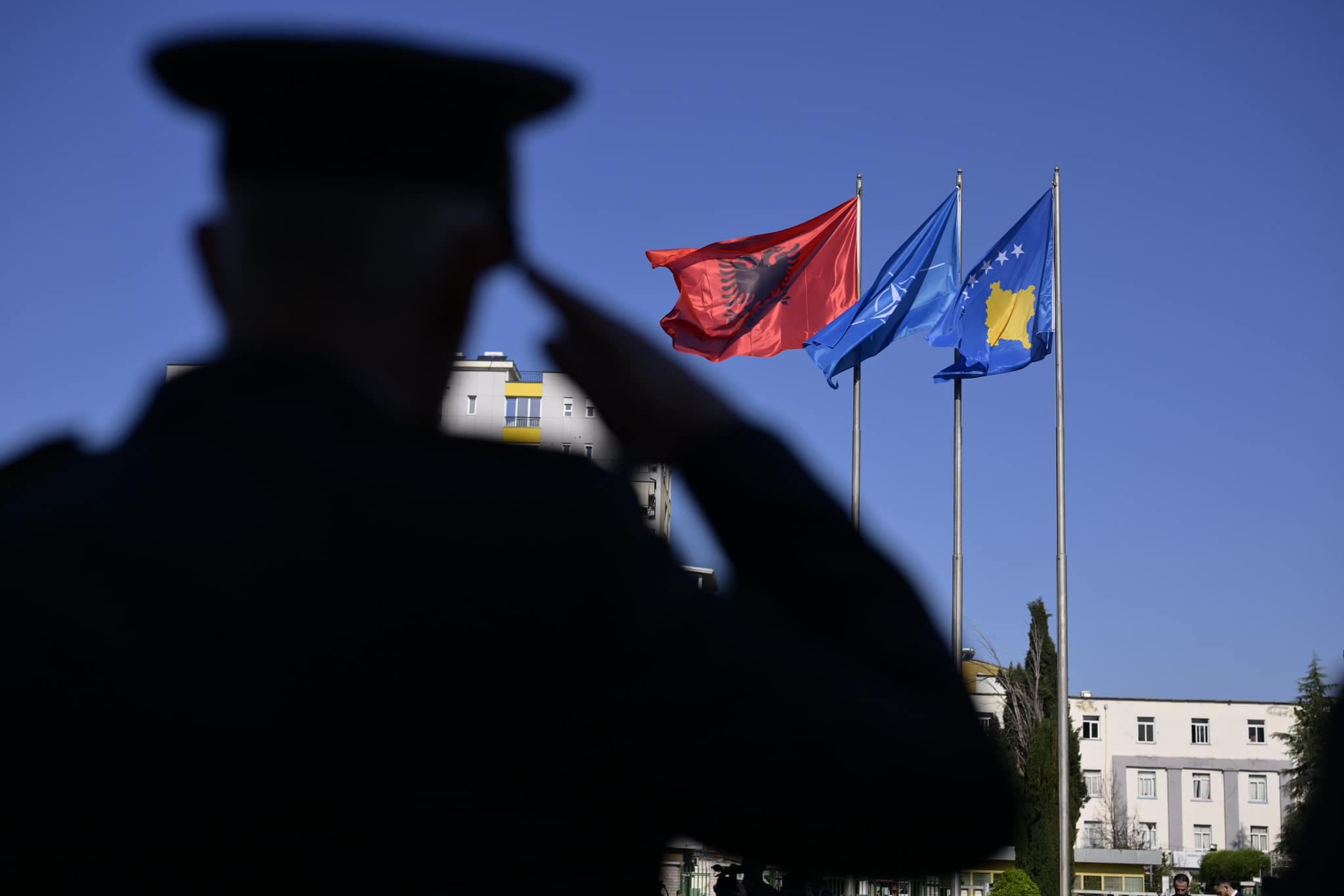 Revista kroate demanton Vuçiqin: Marrëveshja KS-AL-HR u koordinua me ShBA-në dhe NATO-n