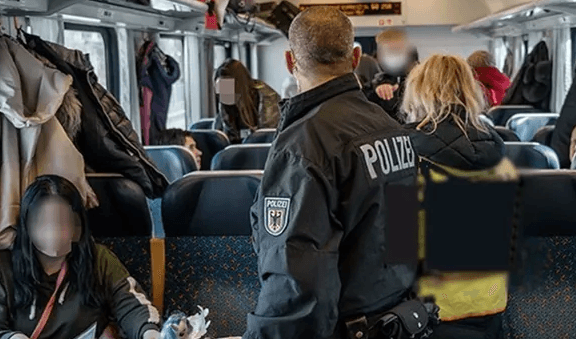 44-vjeçari kërcënon me thikë, evakuohet ICE me 340 pasagjerë drejt Berlinit