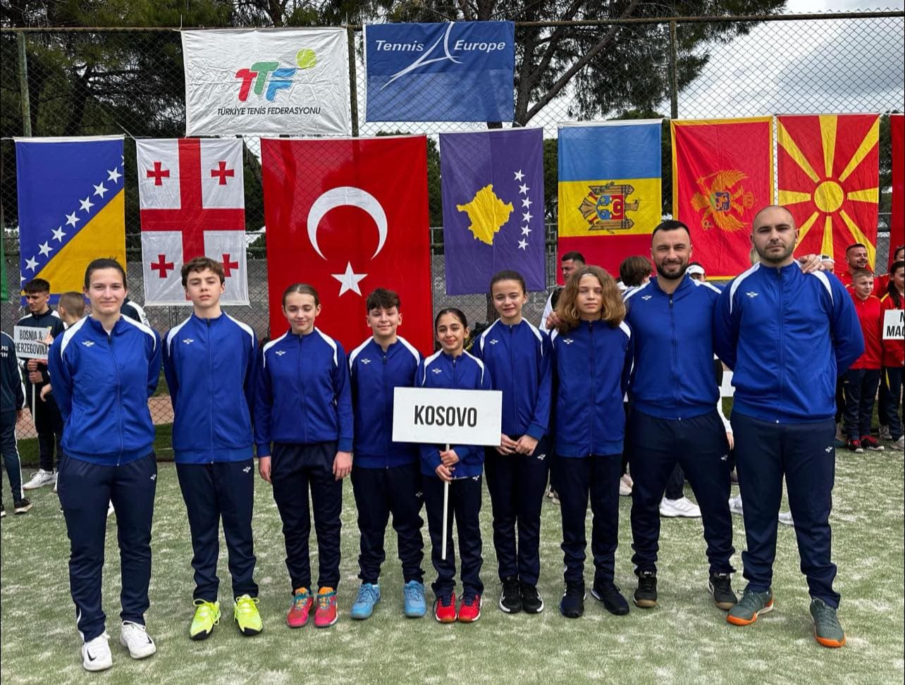 Hana Veseli e Erion Prizreni me fitore në turneun e tenisit në Turqi