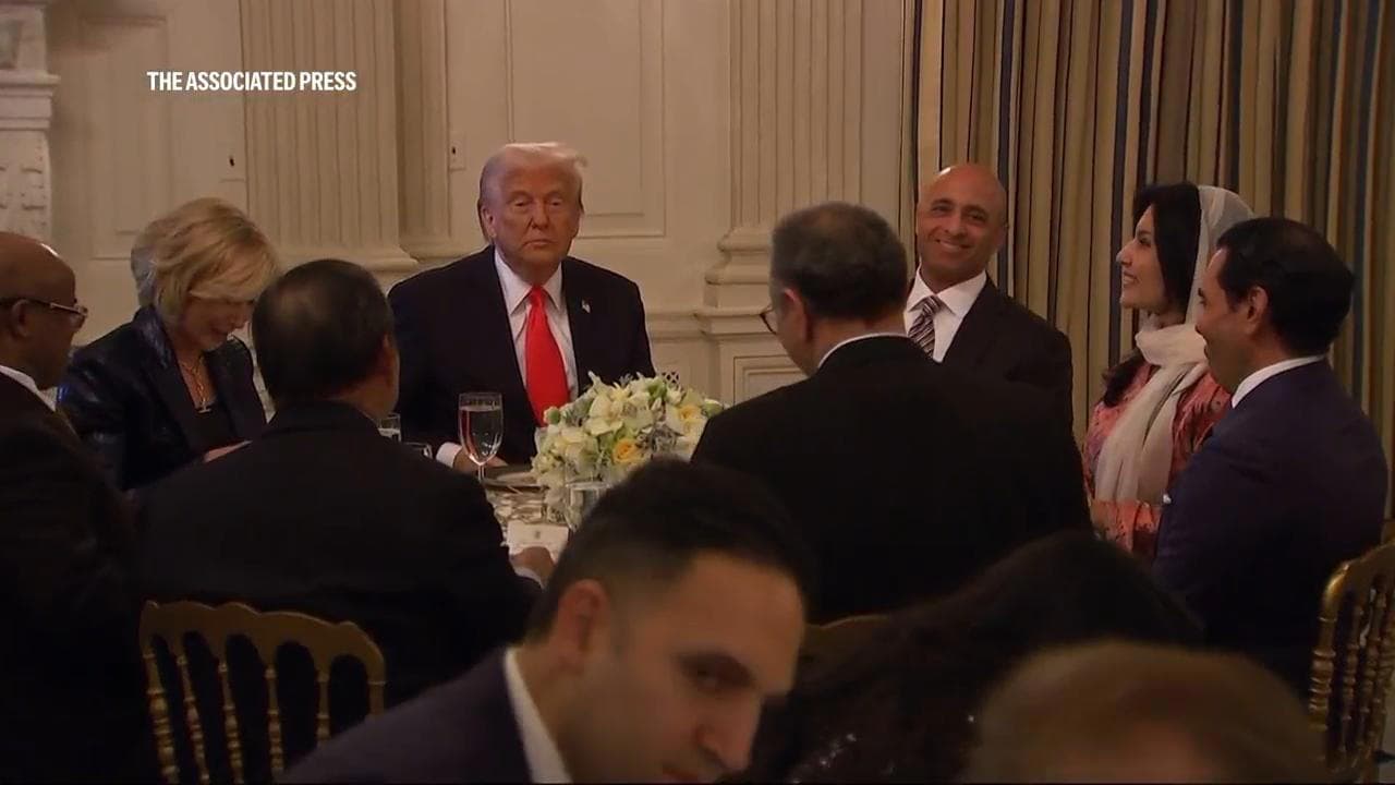 Trumpi shtron iftar në Shtëpinë e Bardhë, falënderon mbështetësit myslimanë (VIDEO)