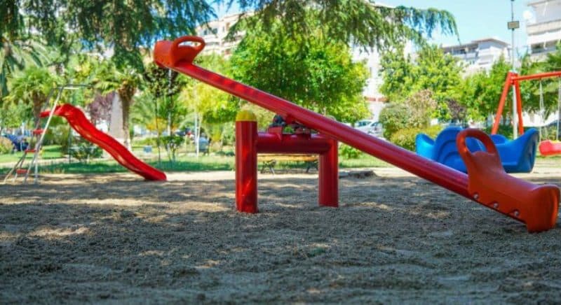 Sherr mes prindërve për përplasjen e fëmijëve në një kënd lojërash në Prishtinë