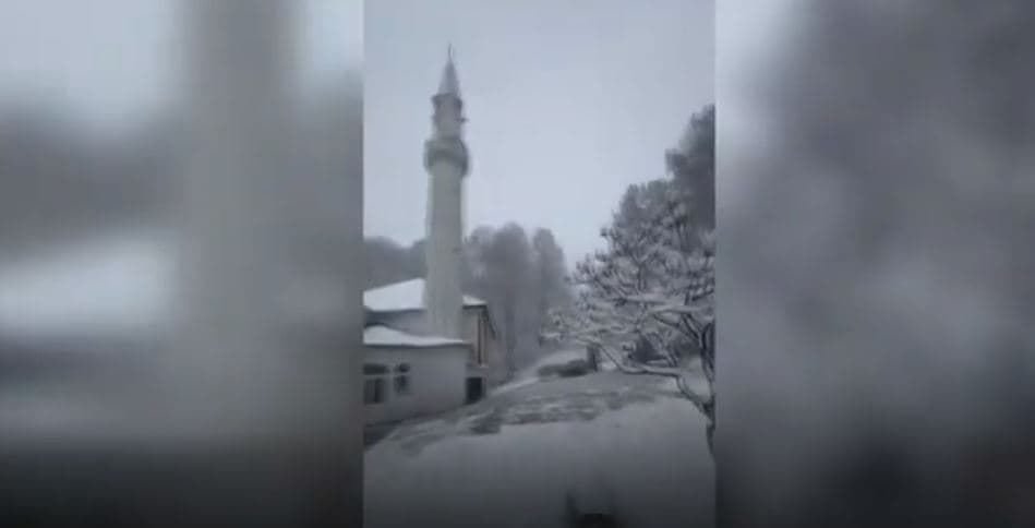 Pamje mahnitëse të borës nga Opoja (VIDEO)