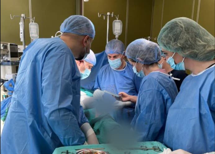 ShSKUK: Në QKUK u krye një operacion i rrallë, zgjati më shumë se pesë orë