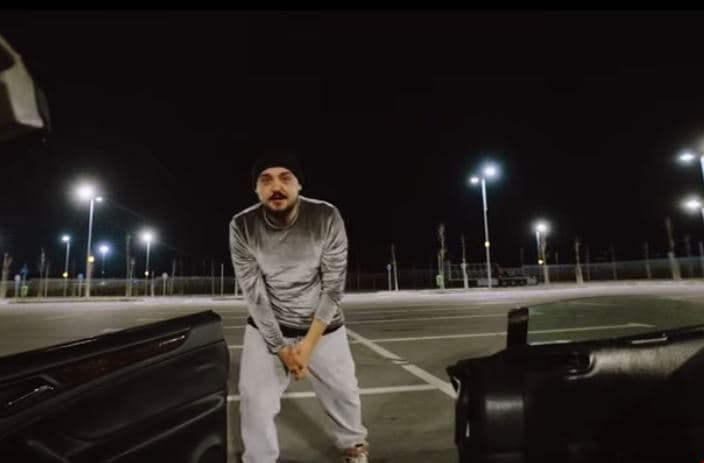 “Prej Mahalles”: Kënga e re nga Lumi B dhe Stresi (VIDEO)
