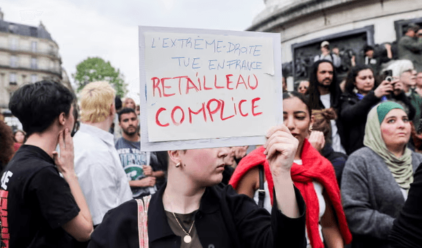 Myslimanët francezë dënojnë urrejtjen fetare ndërsa arrestohet i dyshuari për plagosjen me thikë në xhami