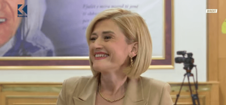 VV insiston në Haxhiun, Kusari-Lila i referohet kryeparlamentare në ardhje - përmend edhe zgjedhjet si opsion