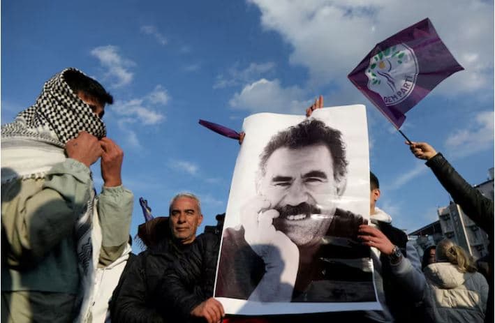 PKK i jep fund konfliktit 50-vjeçar me Turqinë, vendos të shpërbëhet