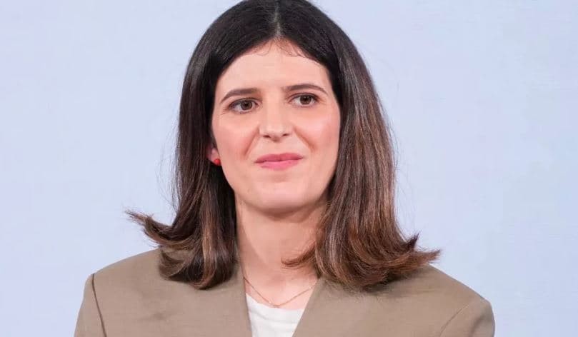 Ministrja franceze bën thirrje që të ndalohen rrjetet sociale në Evropë për fëmijët nën 15 vjeç
