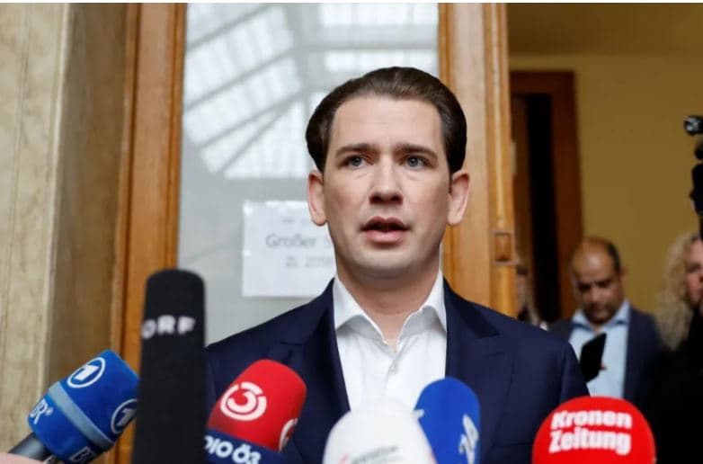 Ish-kancelari austriak Kurz shpallet i pafajshëm 