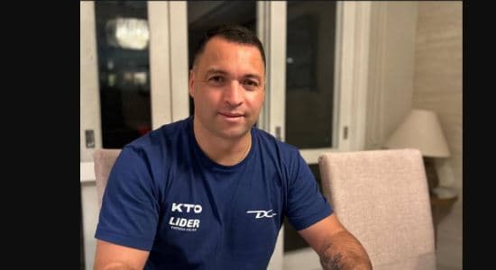 Mashtroi me fonde, arrestohet burri që paraqitej si ish-lojtar i Atleticos