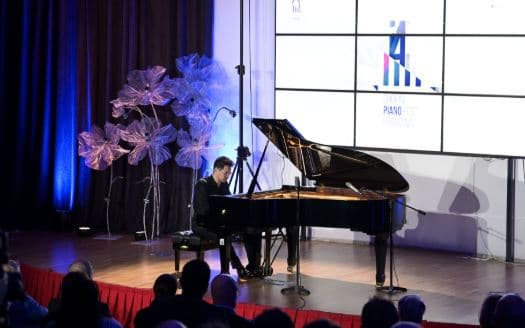 3 netë me tinguj pianoje, koncertet që sjell festivali “Chopin” në Prishtinë (VIDEO)