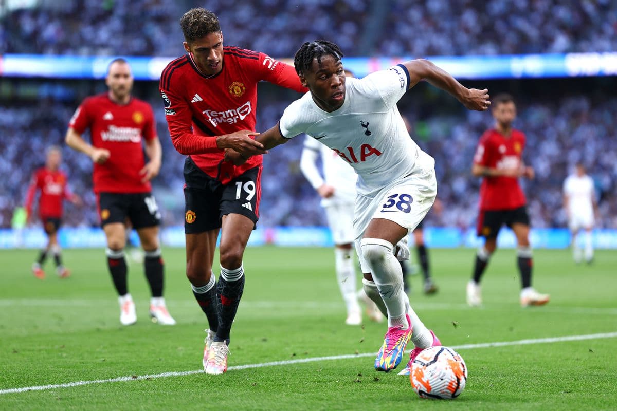 A do të kemi finale angleze në Europa League?