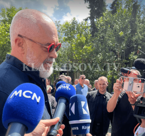 Rama deklarohet shkurt: Të presim çfarë do thotë populli