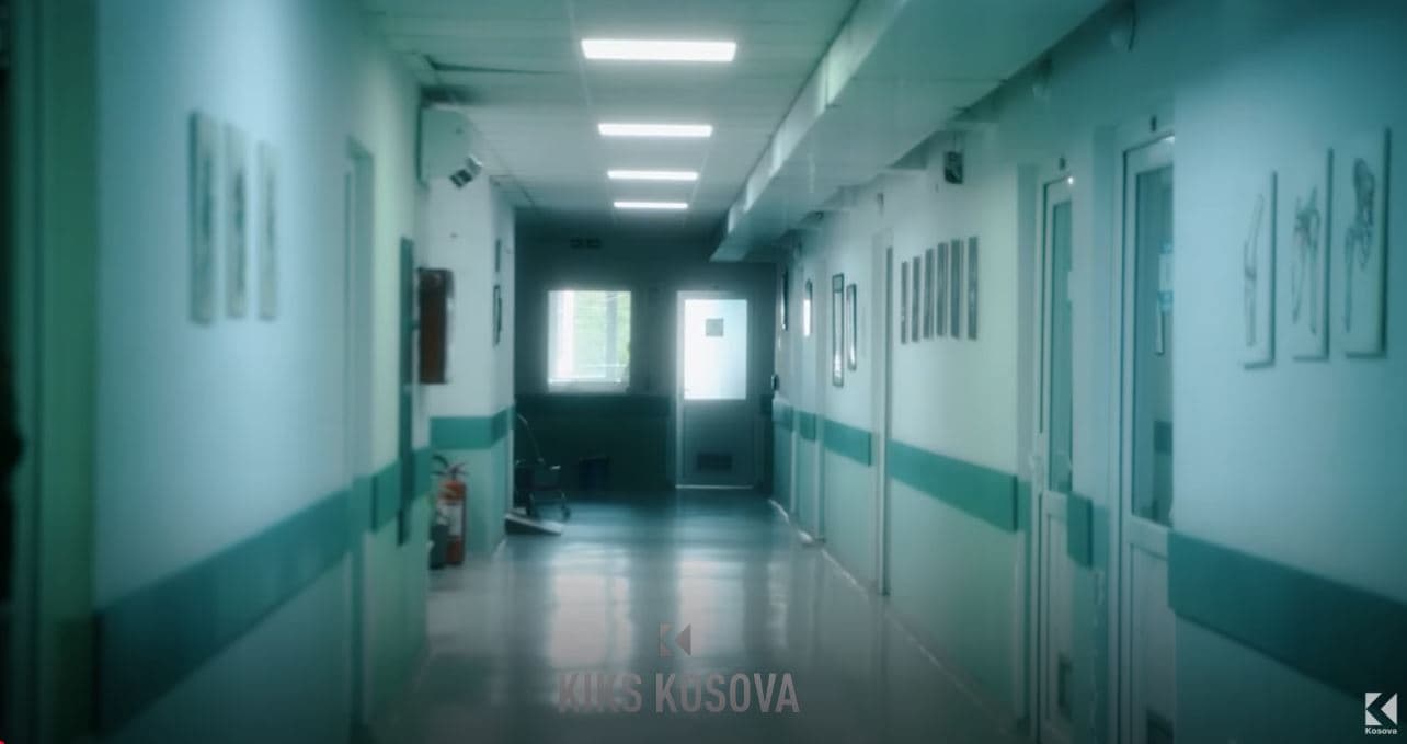 "Mjekët e mbytën për së gjalli, që tri vjet nuk mundet me lëvizë…" (VIDEO)