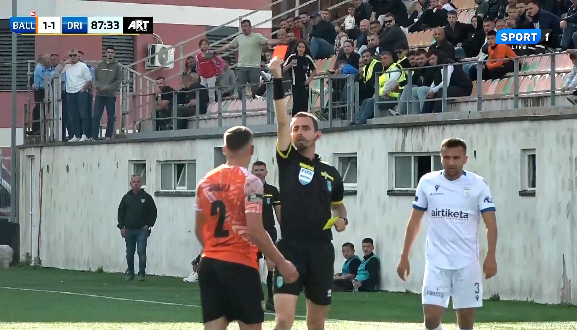 Ballkani ia del disi, pa dy lojtarë merr një pikë ndaj kampionëve të Dritës